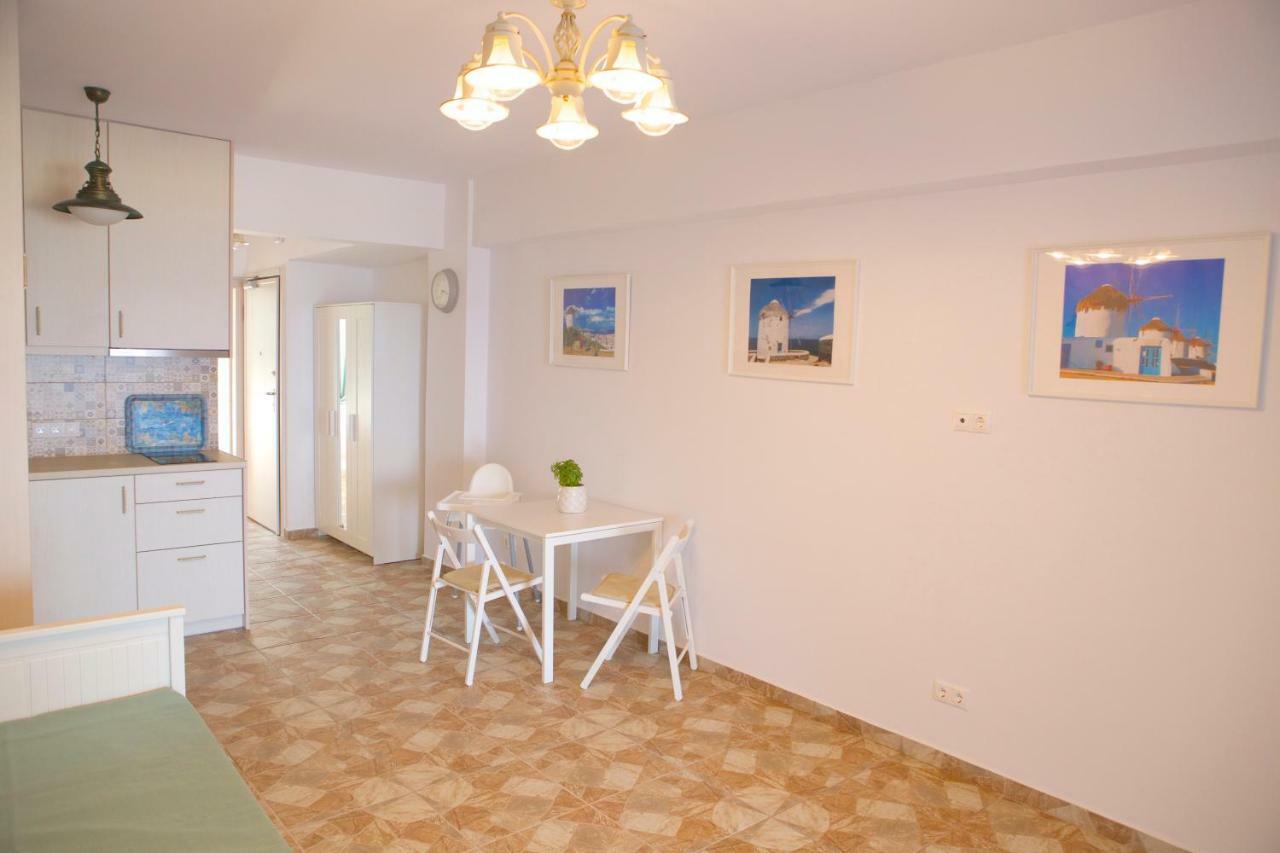 Mediterranean Sandy Beach Apartment Tolón Extérieur photo